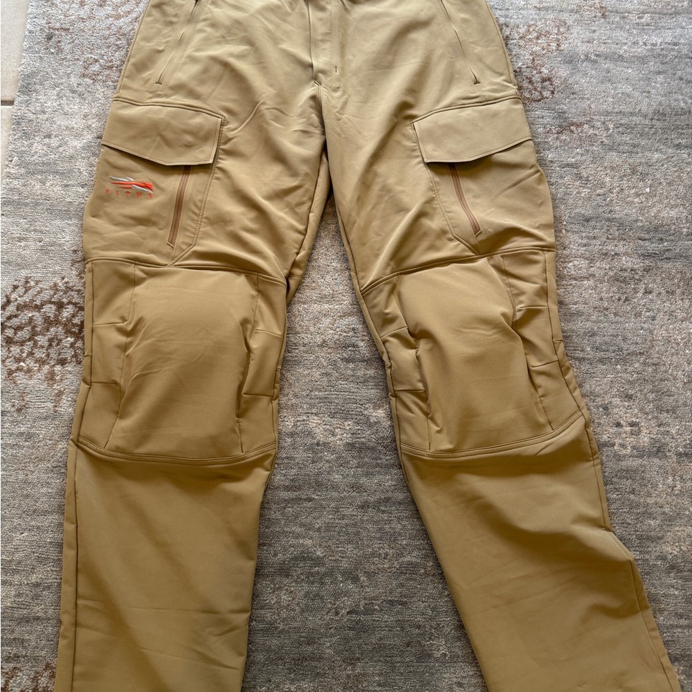 COPY - Sitka Mountain Pant Men’s 38R color “Dirt”Multiple Pockets and Durable M…
